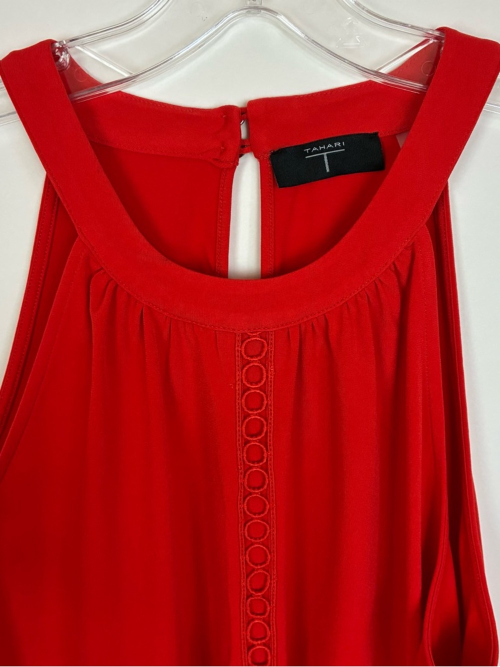 Tahari Sleeveless Red Top- Size M - Picture 8 of 11